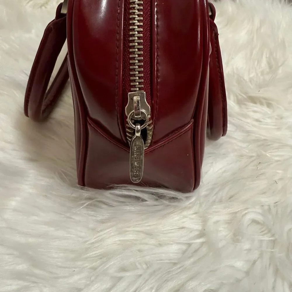 Vintage Nine West Red Patent Bag Shoulder Purse Small Bowler Zipper